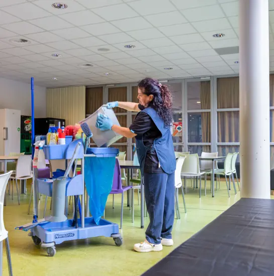 opleveringsschoonmaak schoonmaker
