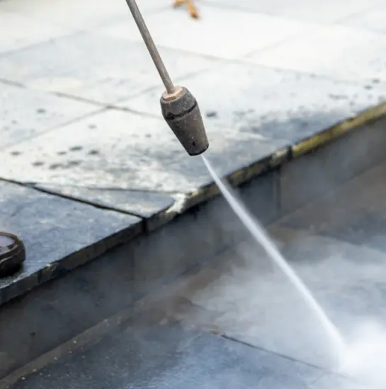 Schoonmaker Menges schoonmaak