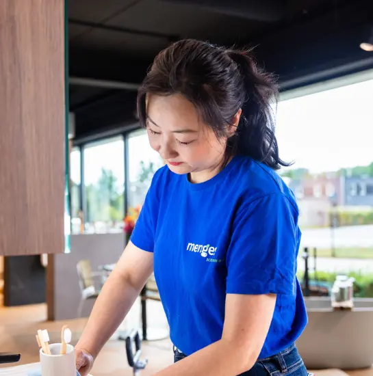 schoonmaakbedrijf Kampen schoonmaakster